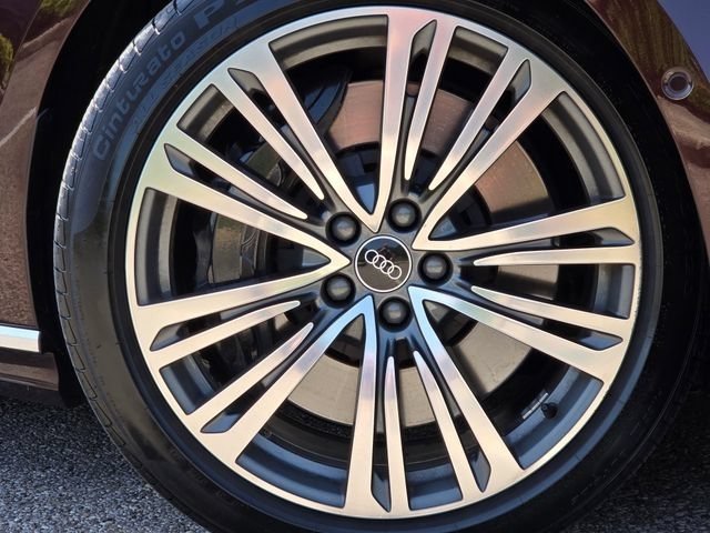 Used 2021 Audi A8 L 4.0T w/ Executive Plus Package AWD/4WD image 20