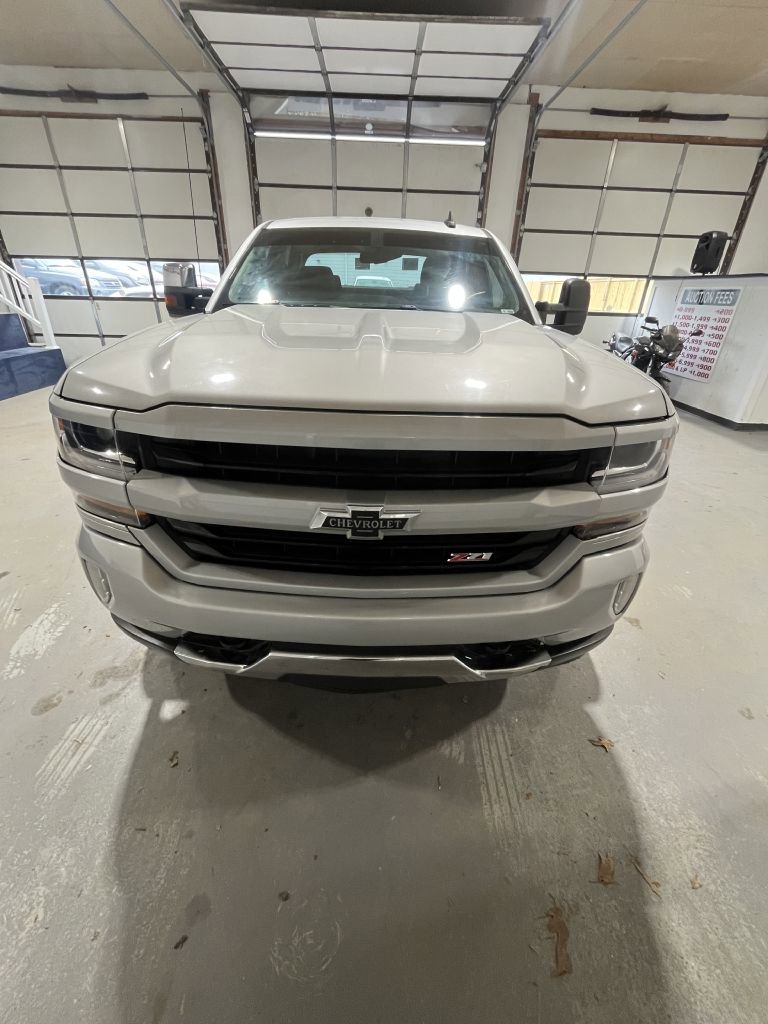 Used 2016 Chevrolet Silverado 1500 LT w/ All Star Edition AWD/4WD image 3