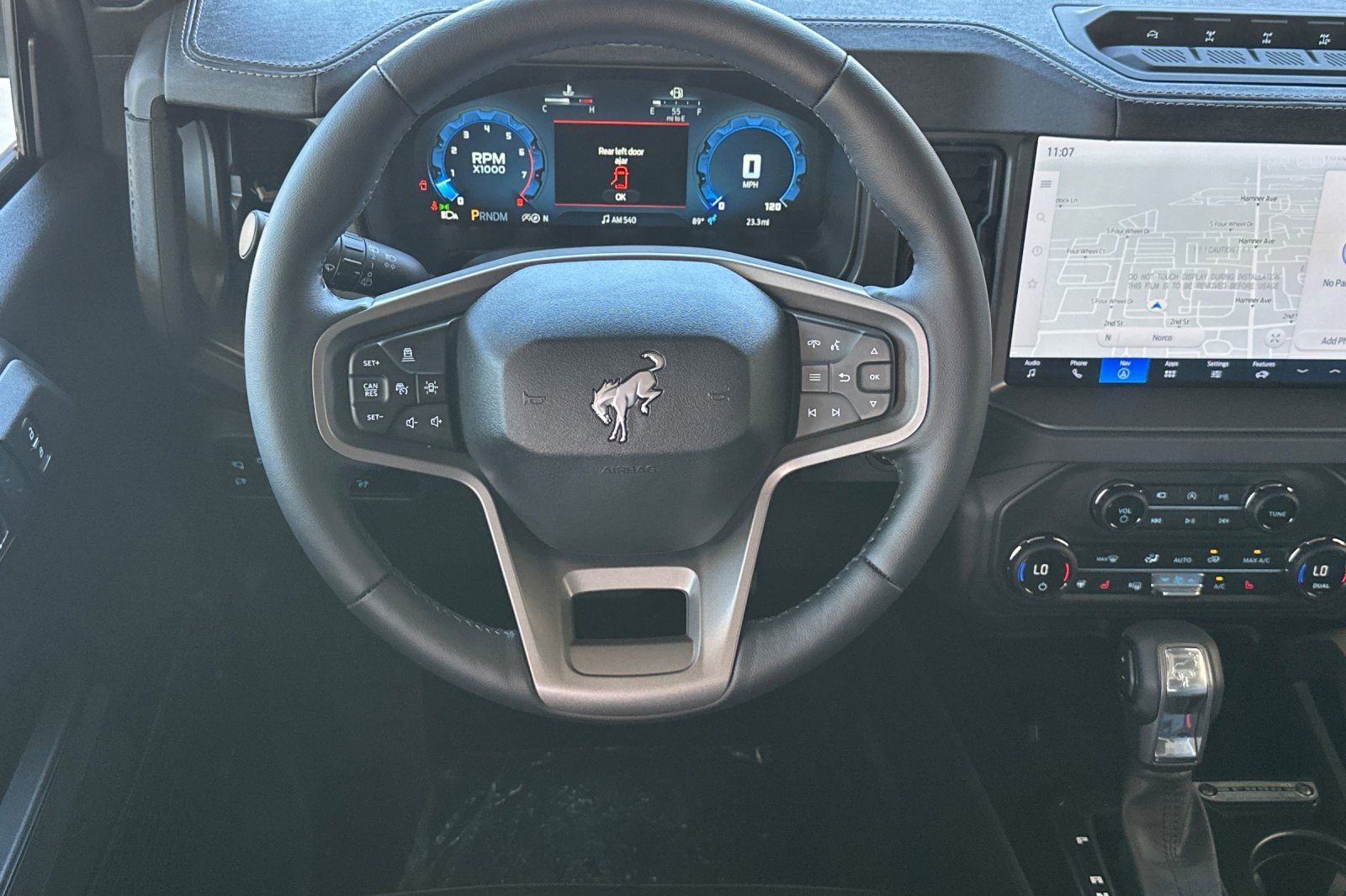 New 2025 Ford Bronco Badlands image 14