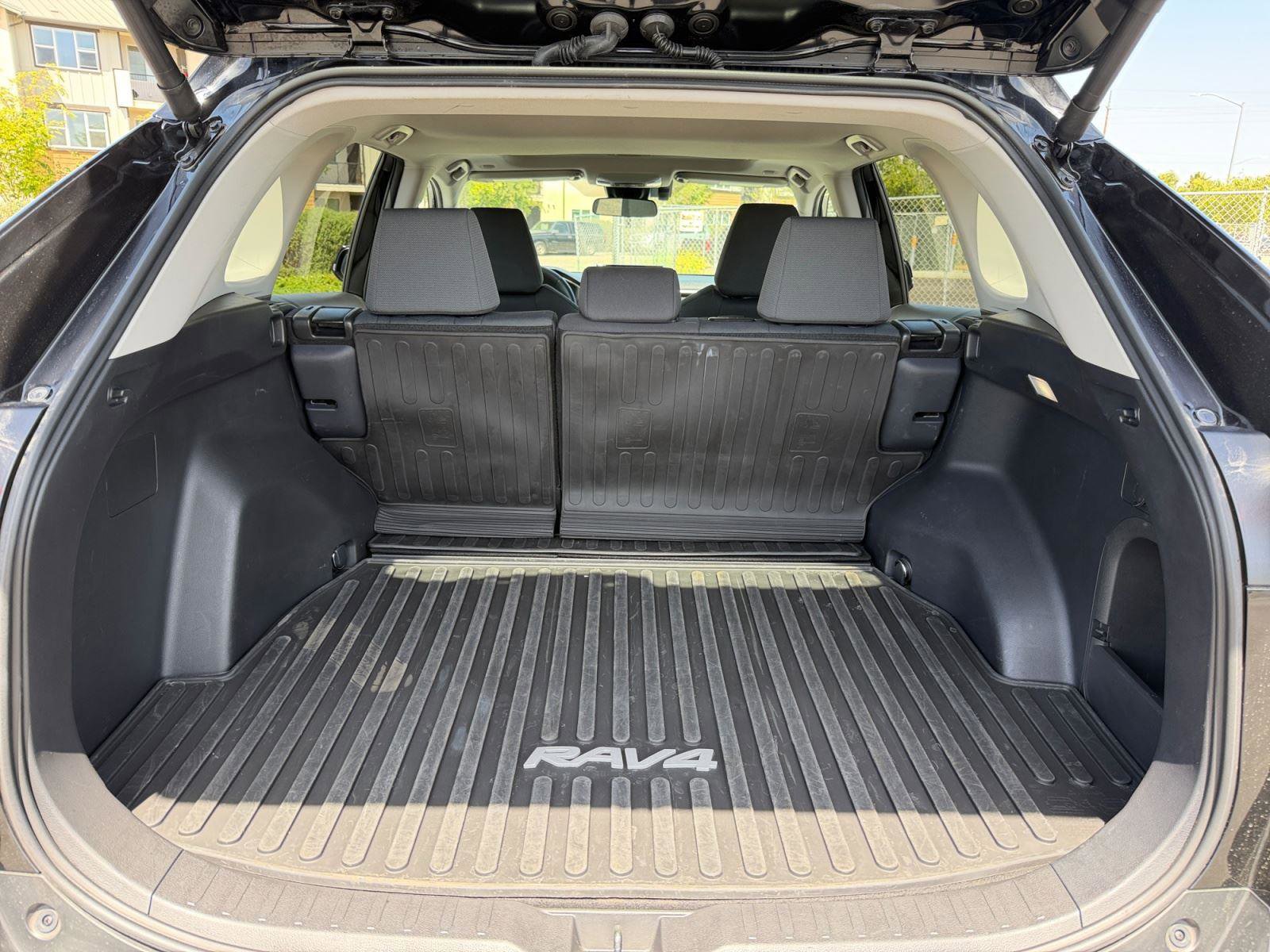 Certified 2025 Toyota RAV4 XLE w/ Convenience Package image 23
