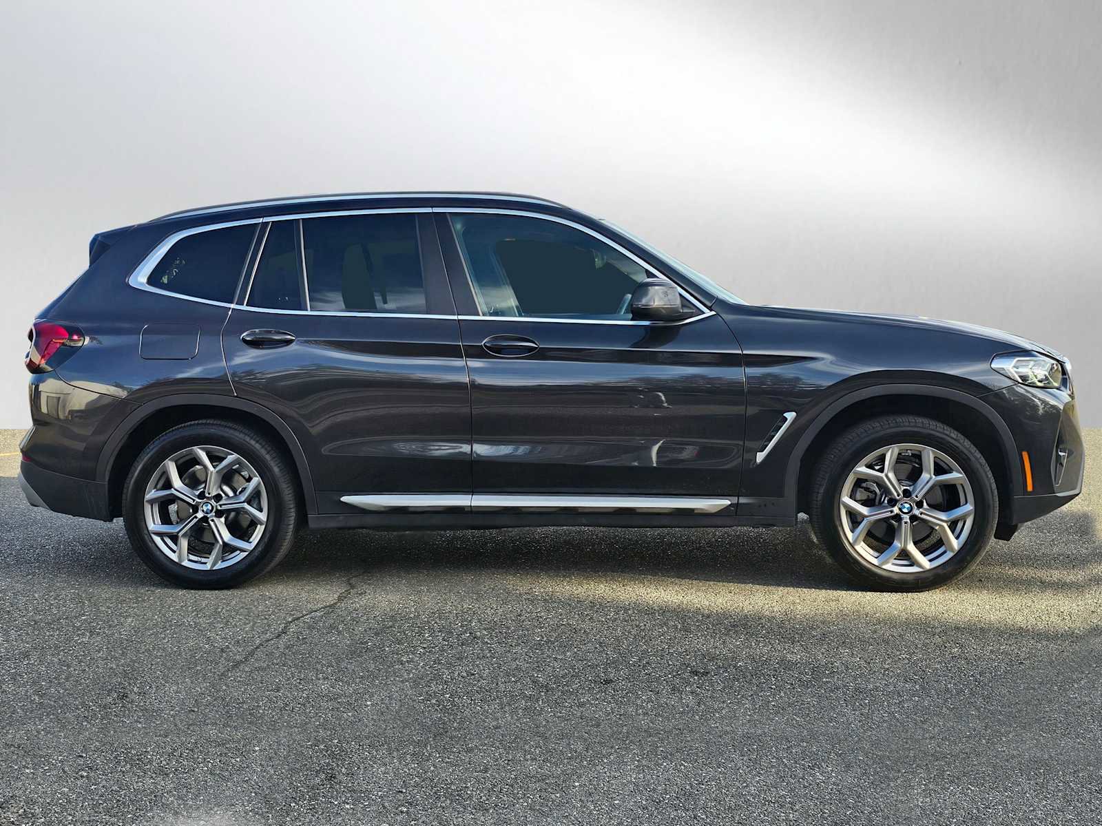 Used 2024 BMW X3 xDrive30i image 10
