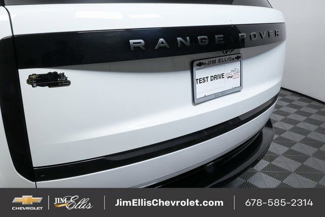 Used 2024 Land Rover Range Rover SE image 37