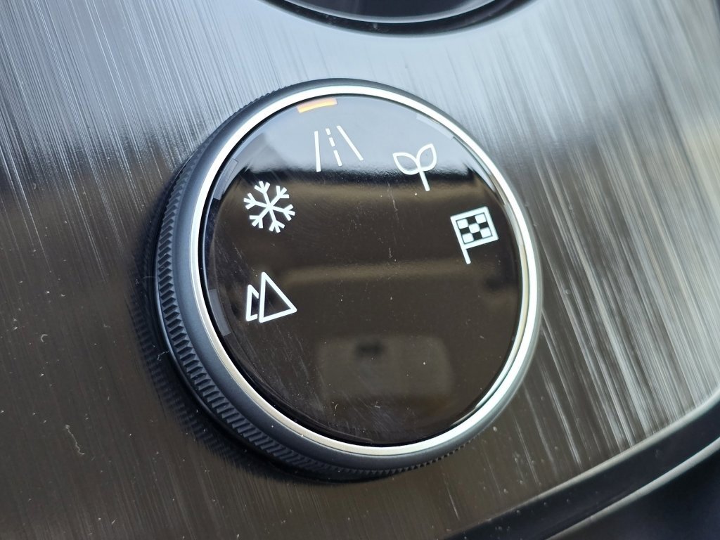 New 2026 Nissan Rogue S image 16