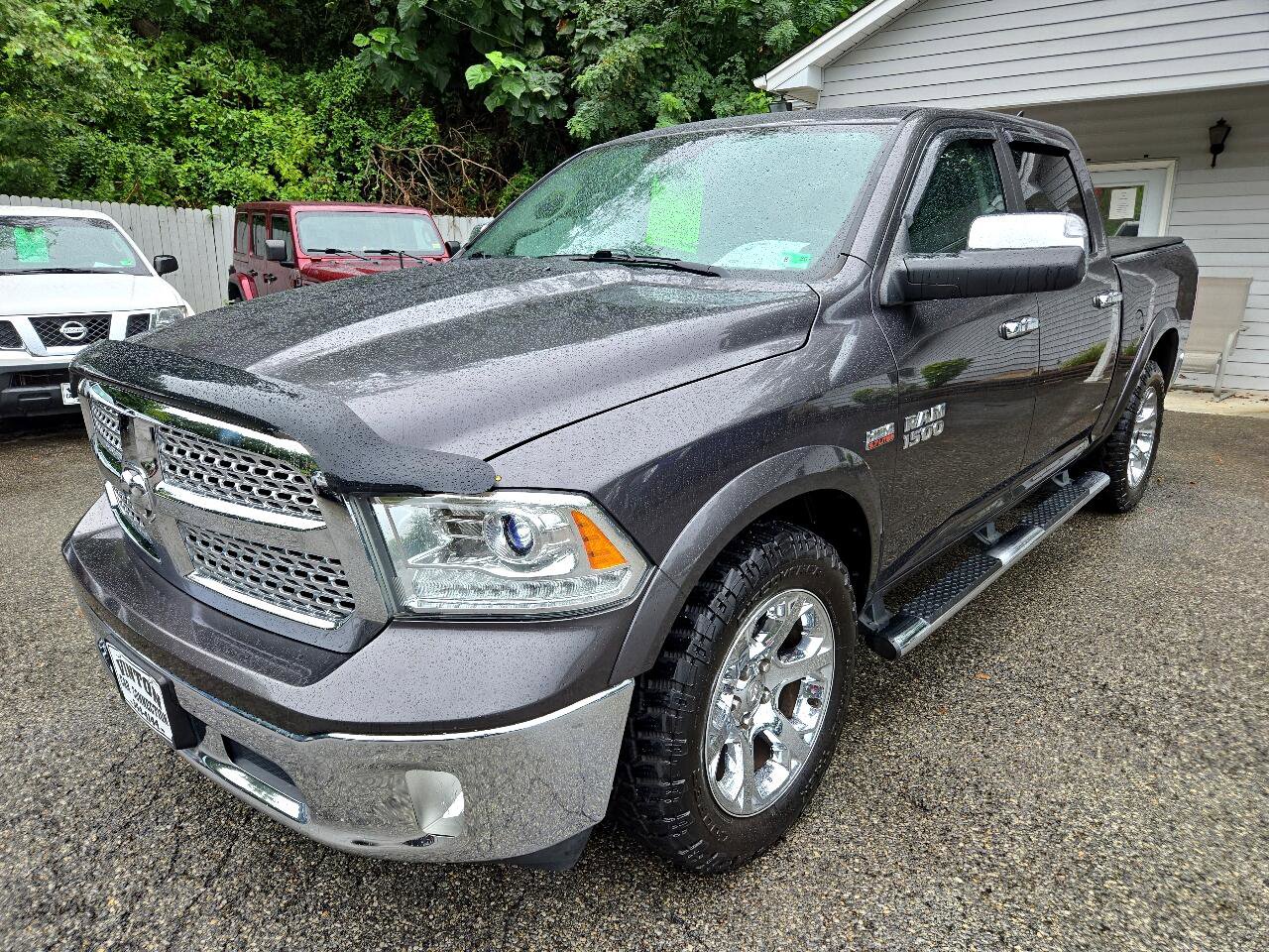 Used 2017 RAM 1500 Laramie image 1