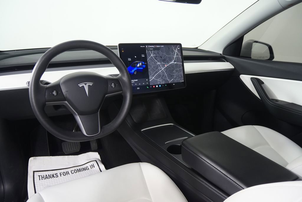 Used 2021 Tesla Model Y Long Range image 19