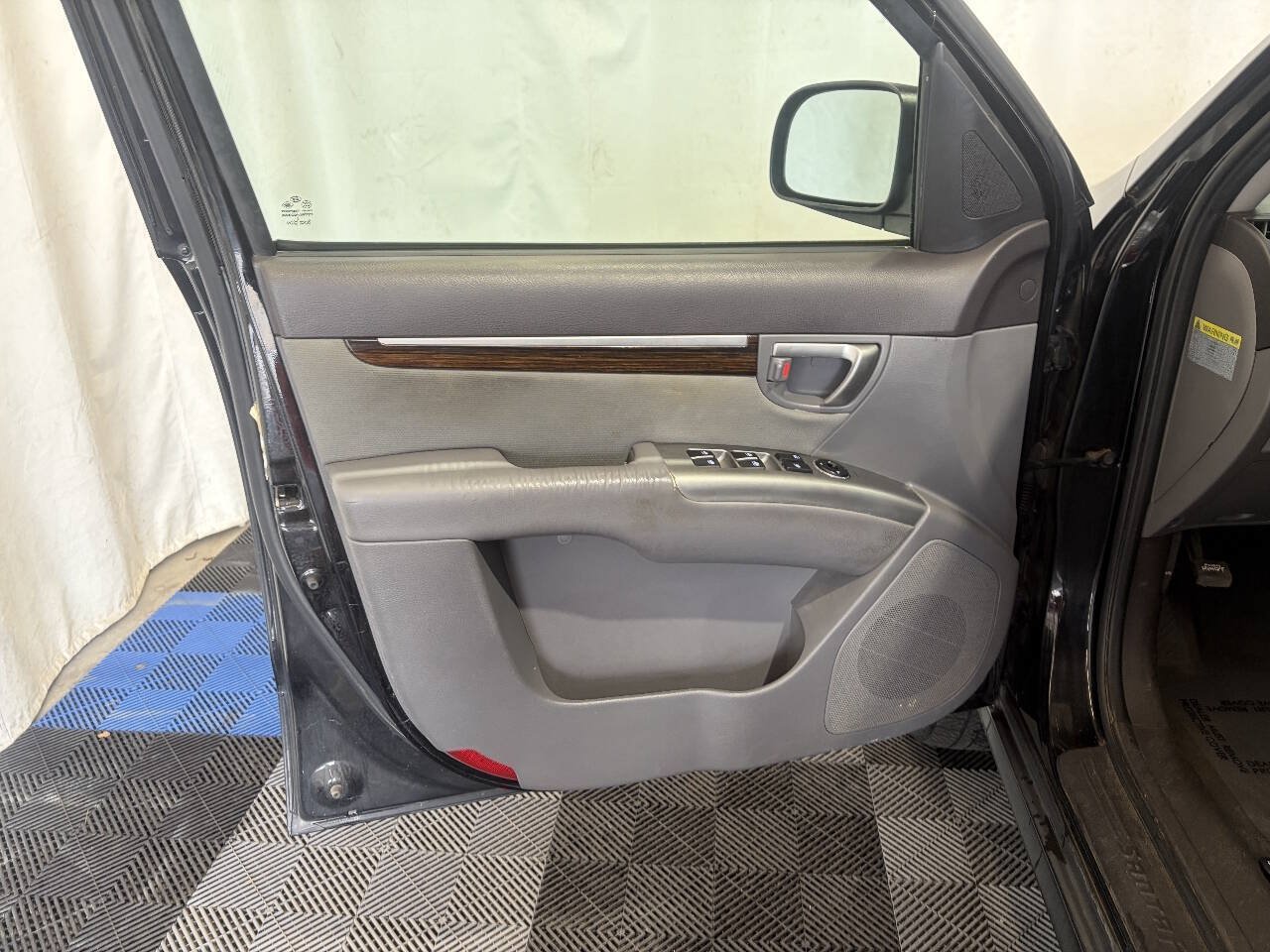 Used 2011 Hyundai Santa Fe GLS AWD/4WD image 8