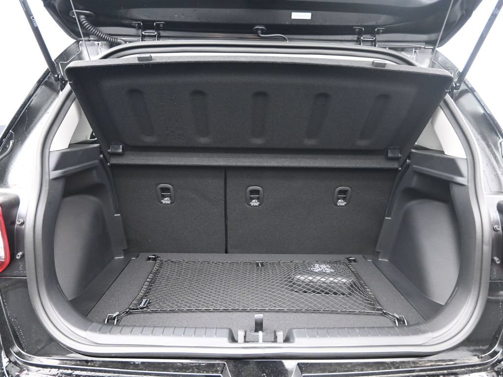 New 2026 Hyundai Venue SEL FWD image 30