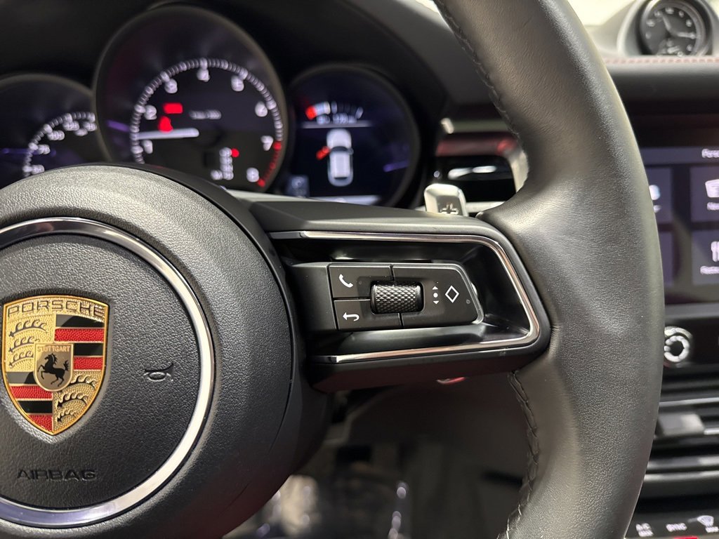 Used 2025 Porsche Macan Turbo image 26