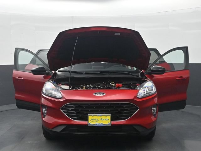 Used 2022 Ford Escape SEL w/ SEL Stealth AWD Package image 36