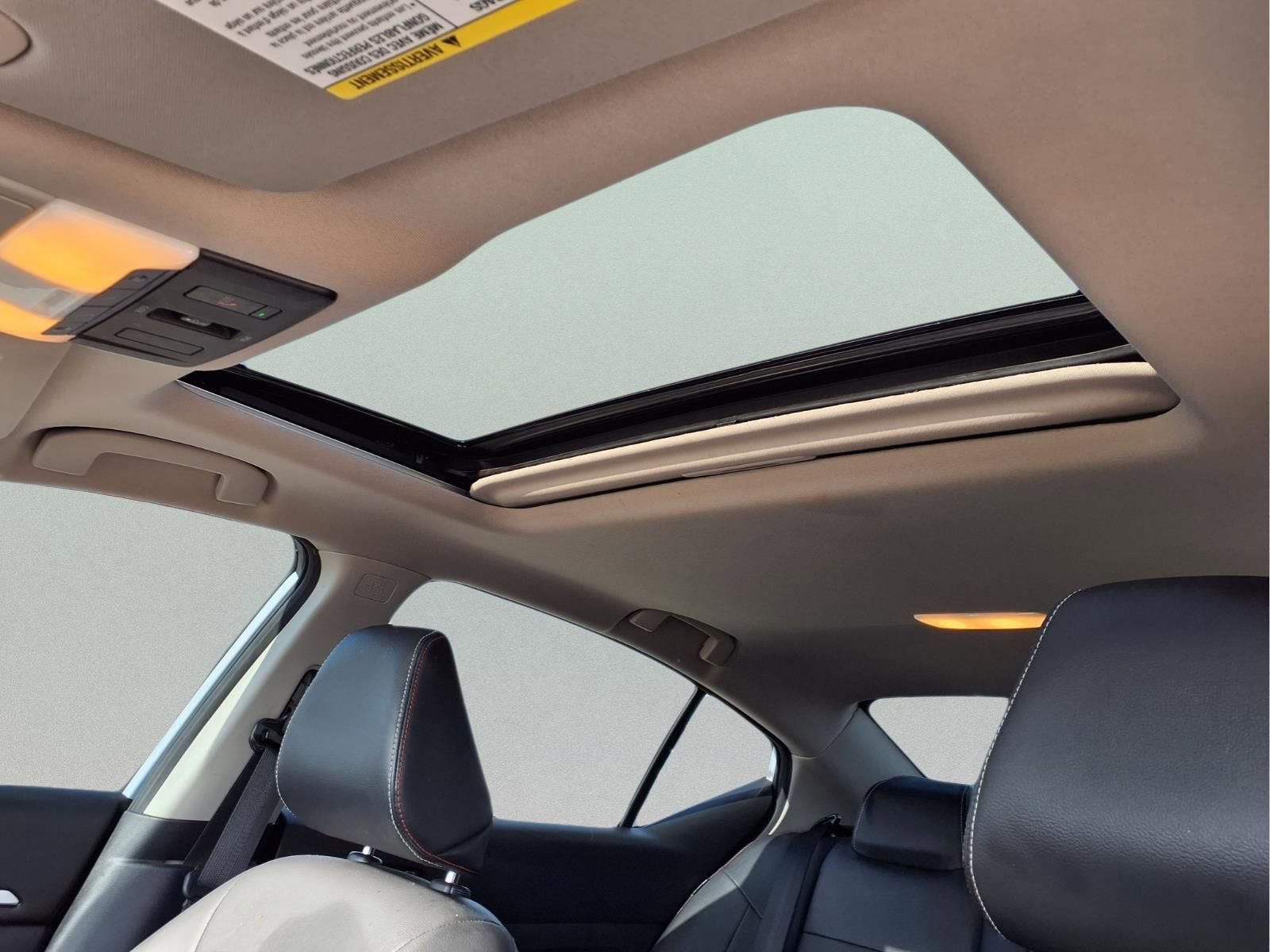 Used 2024 Nissan Altima 2.5 SR w/ SR Premium Package image 18