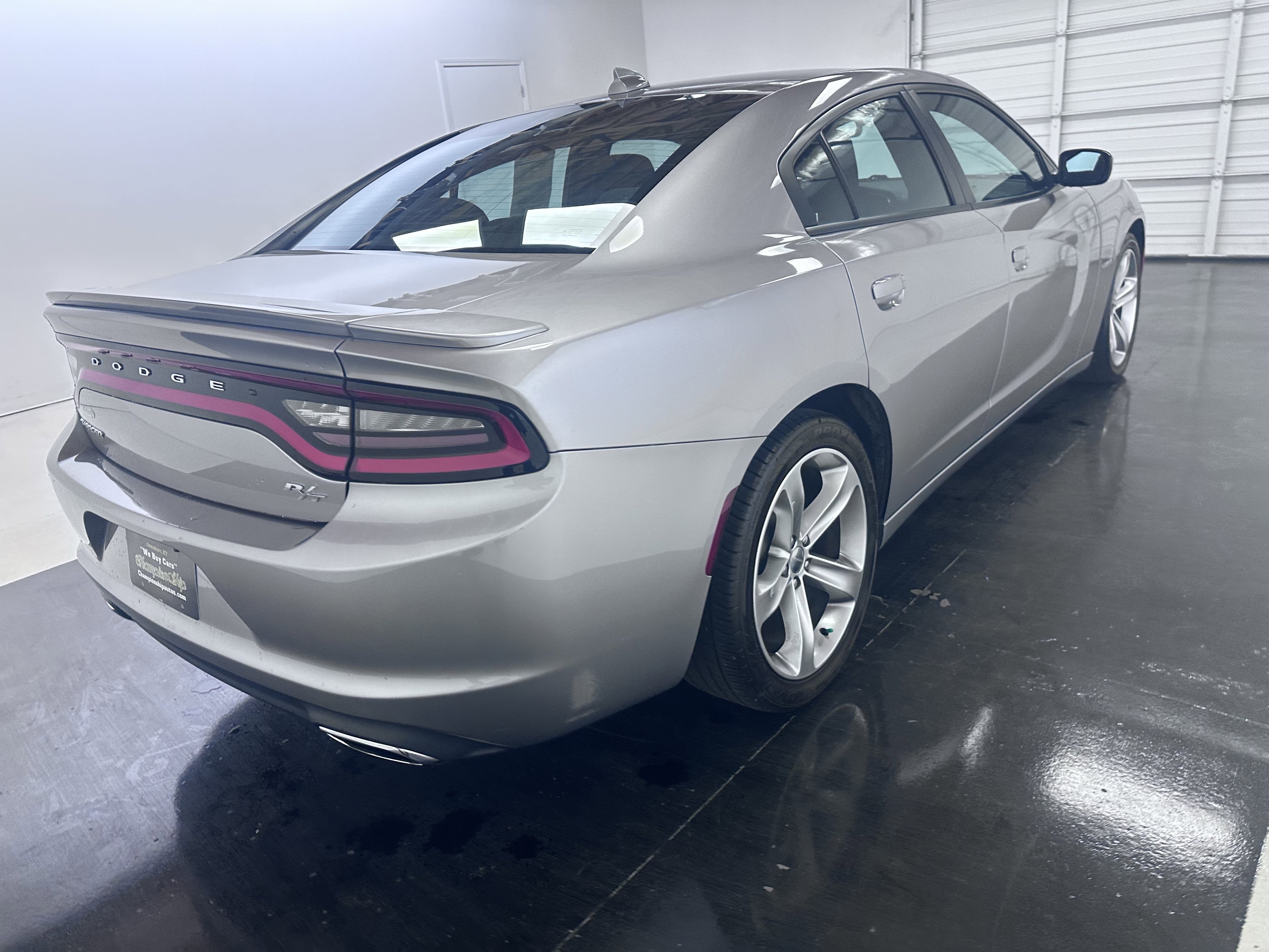 Used 2016 Dodge Charger R/T RWD image 14