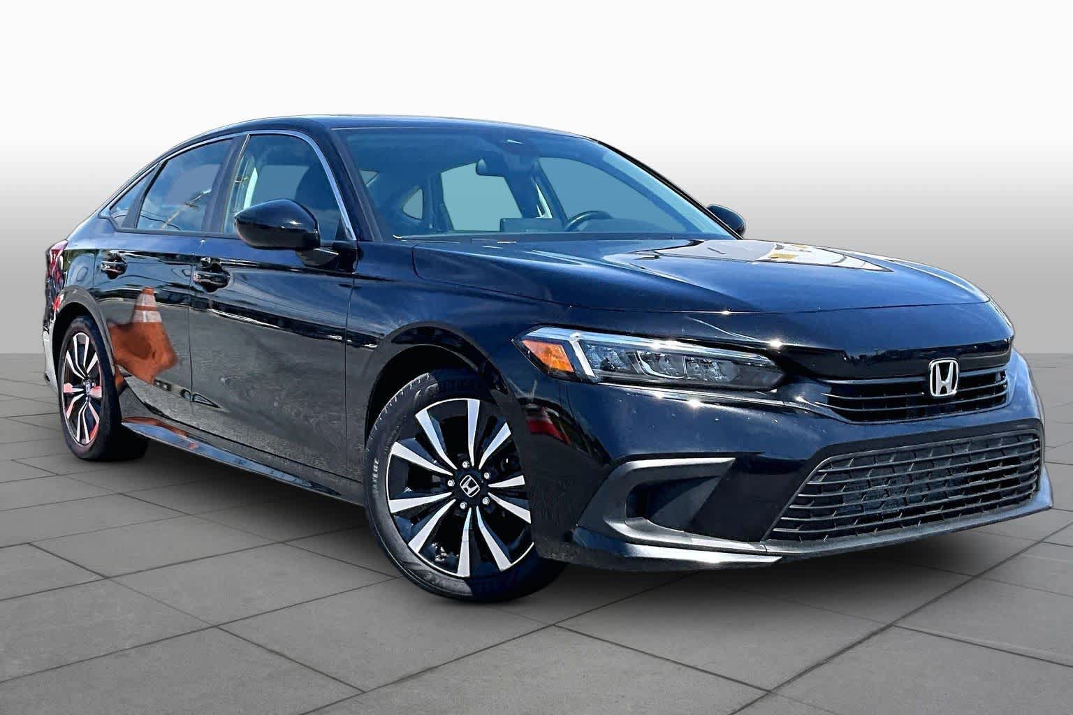 Used 2024 Honda Civic EX image 3