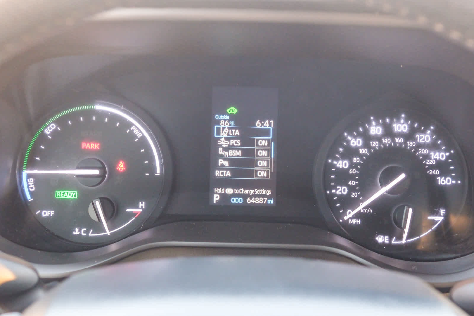 Certified 2024 Toyota Sienna XLE FWD image 26