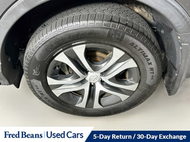 Used 2016 Toyota RAV4 LE AWD/4WD image 36