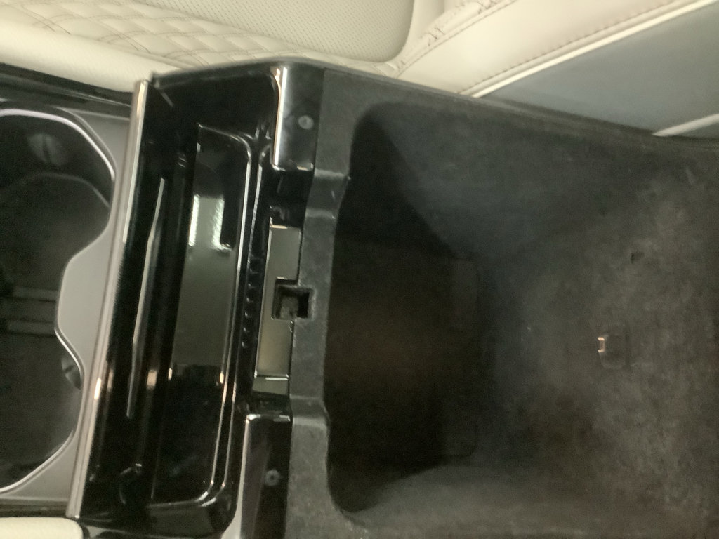 Used 2022 Jeep Grand Cherokee Summit w/ Advanced Protech Group IV AWD/4WD image 23