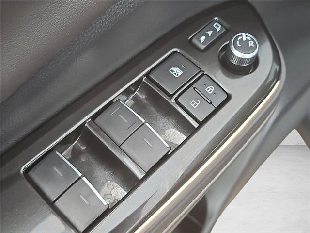 Certified 2026 Toyota Crown AWD/4WD image 11