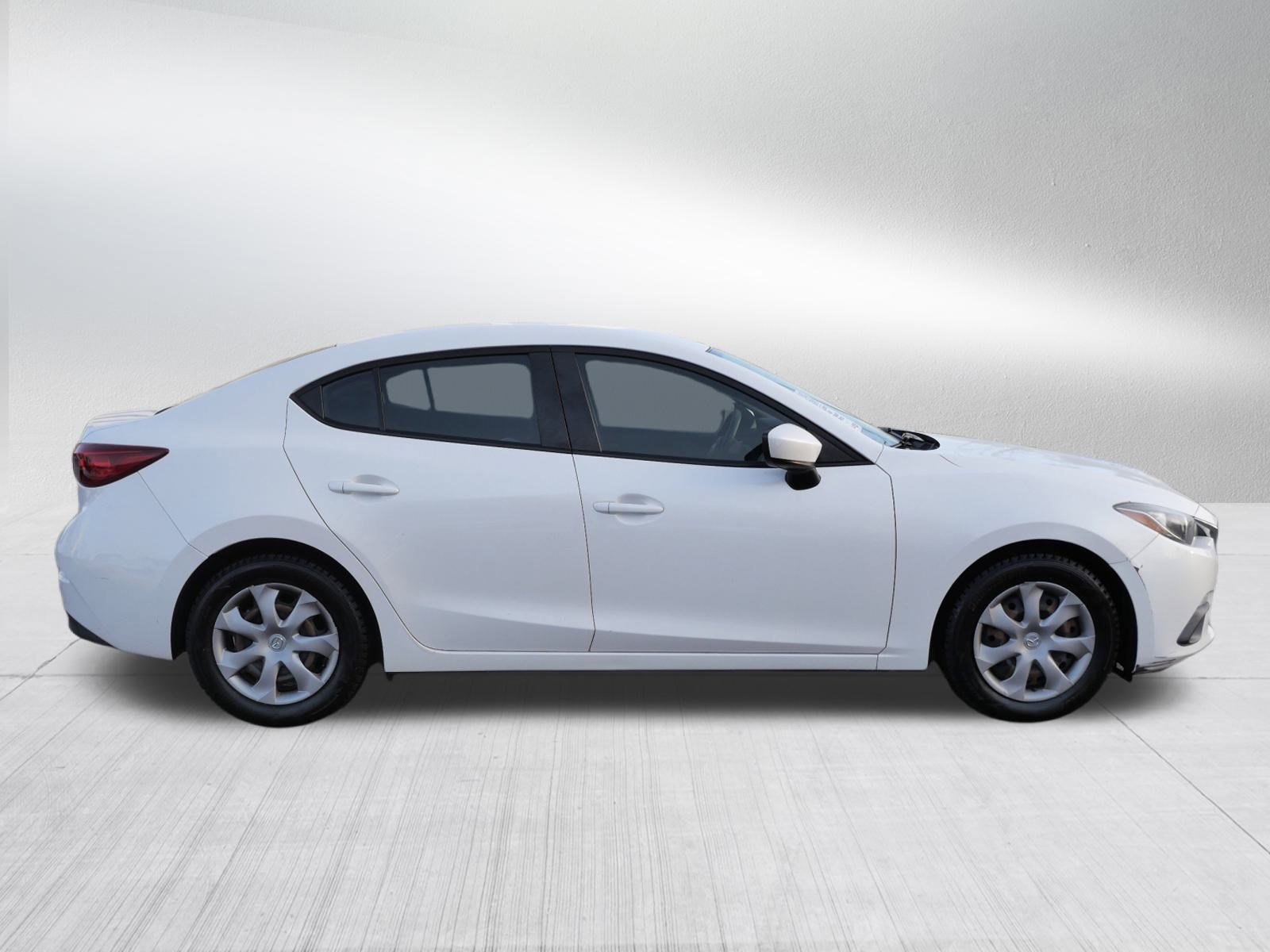 Used 2015 MAZDA MAZDA3 i Sport image 8