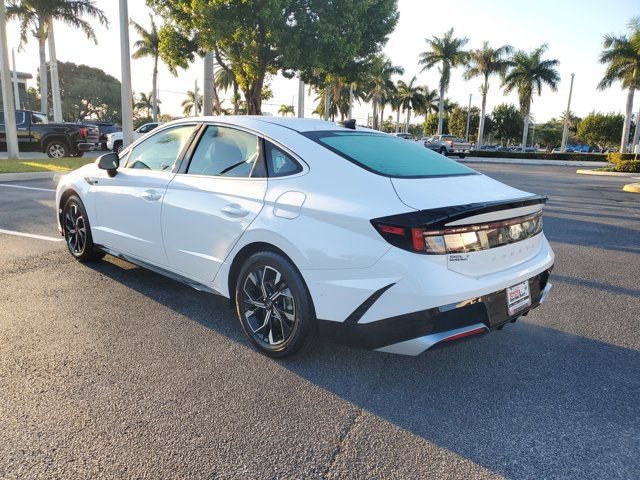 Used 2025 Hyundai Sonata SEL image 3