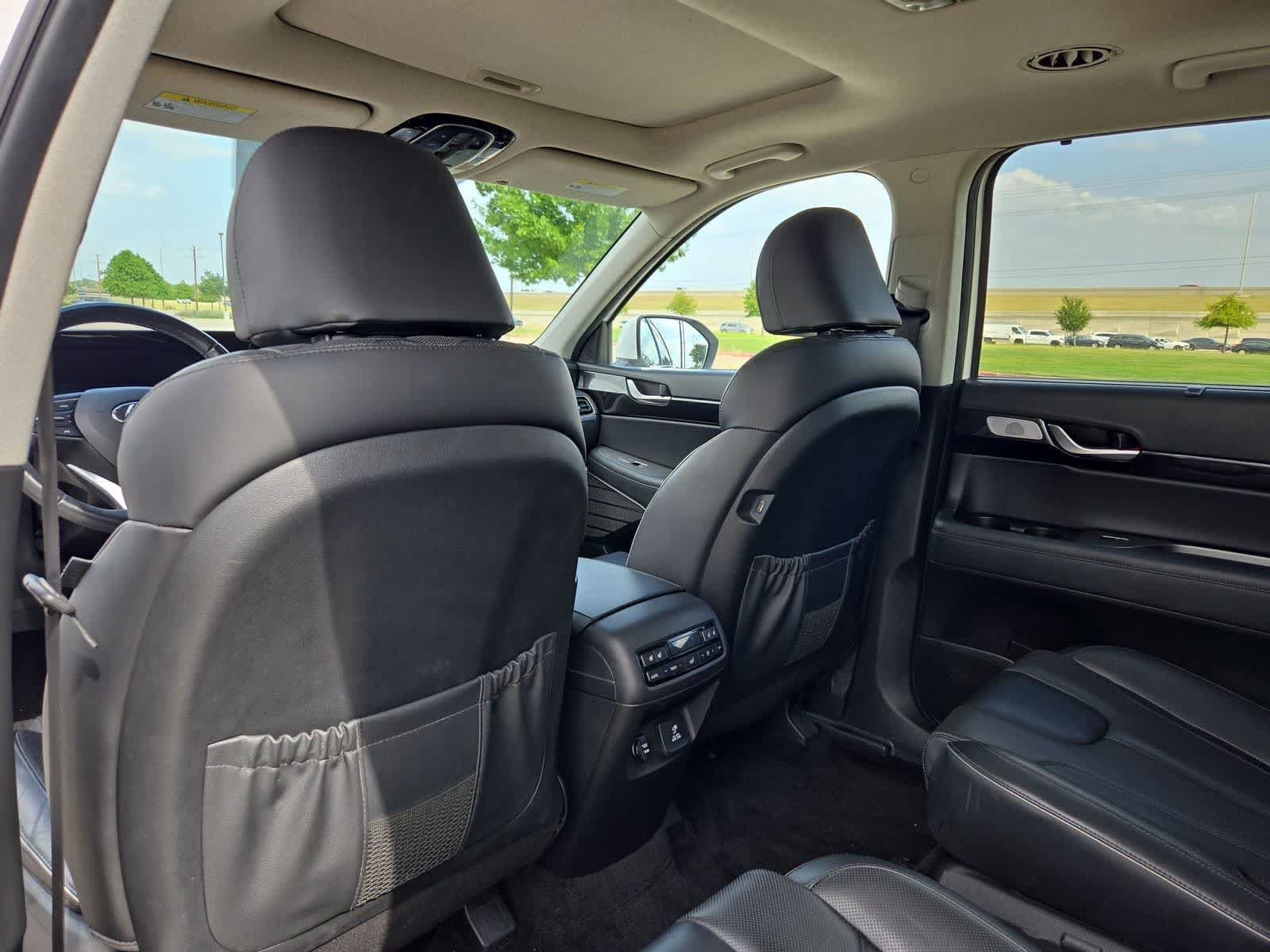 Used 2021 Hyundai Palisade Limited FWD image 17