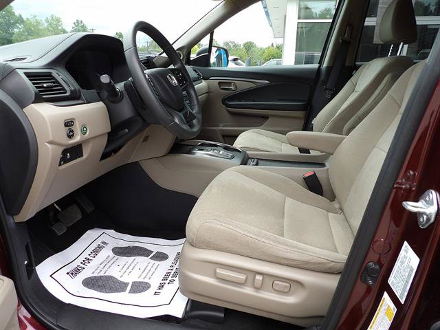 Used 2021 Honda Pilot EX image 12