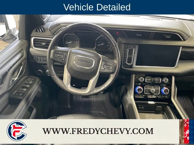 Used 2021 GMC Yukon Denali w/ Denali Premium Package image 15