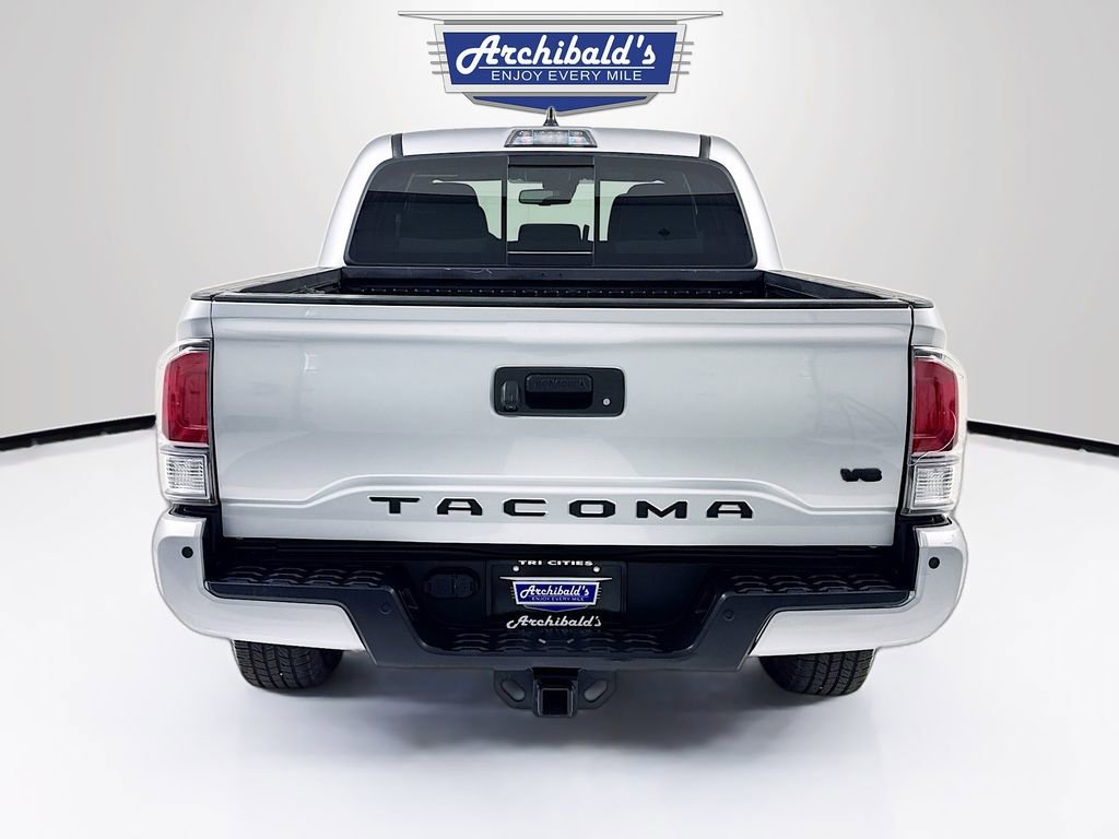 Used 2022 Toyota Tacoma TRD Off-Road w/ Technology Package AWD/4WD image 7