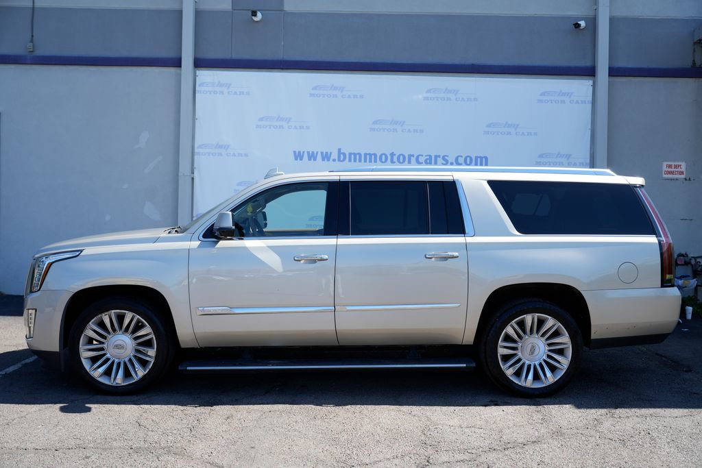 Used 2015 Cadillac Escalade ESV Platinum AWD/4WD image 8