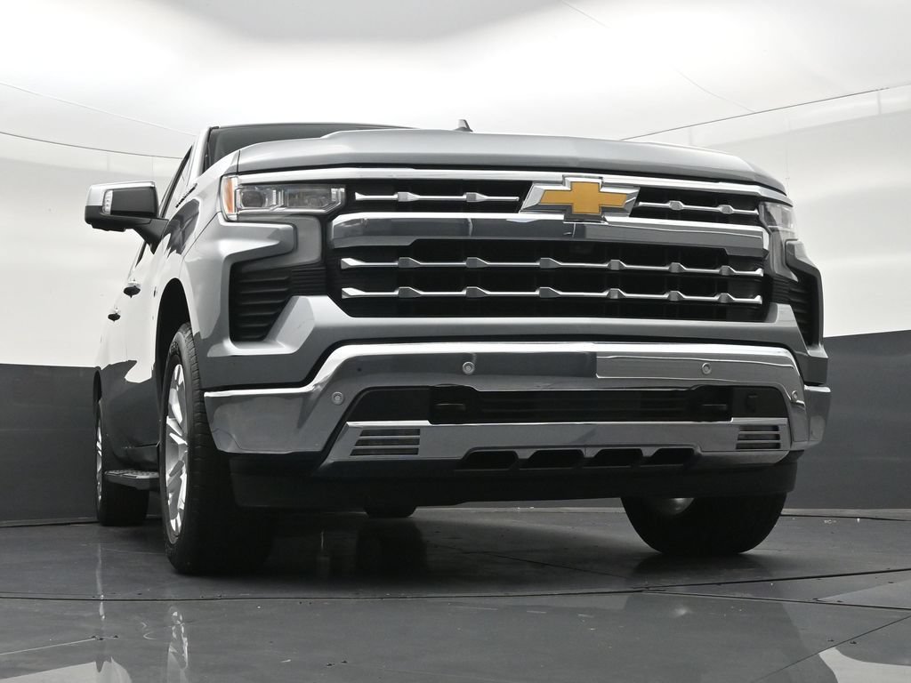 Used 2024 Chevrolet Silverado 1500 LTZ RWD image 30