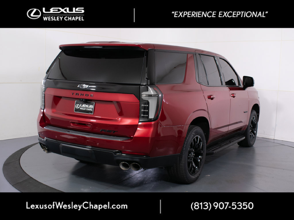 Used 2025 Chevrolet Tahoe RST w/ RST Performance Edition AWD/4WD image 4