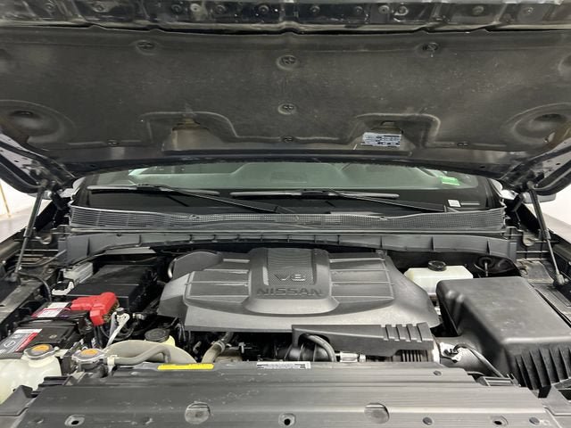 Used 2024 Nissan Titan PRO-4X w/ Pro-4x Convenience Package AWD/4WD image 31