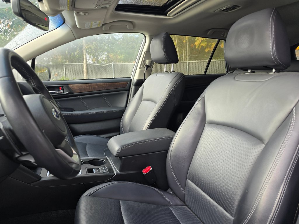 Used 2018 Subaru Outback 2.5i Limited AWD/4WD image 4