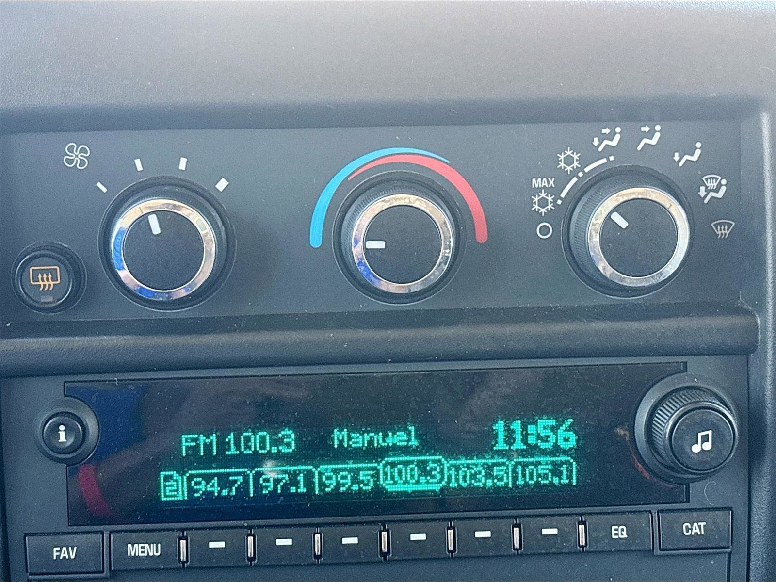 Used 2023 Chevrolet Express 3500 LT w/ LT Preferred Equipment Group image 15