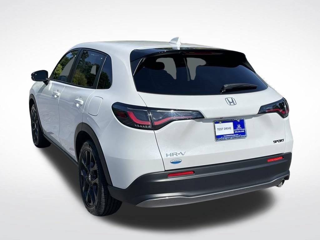 Certified 2025 Honda HR-V Sport image 4