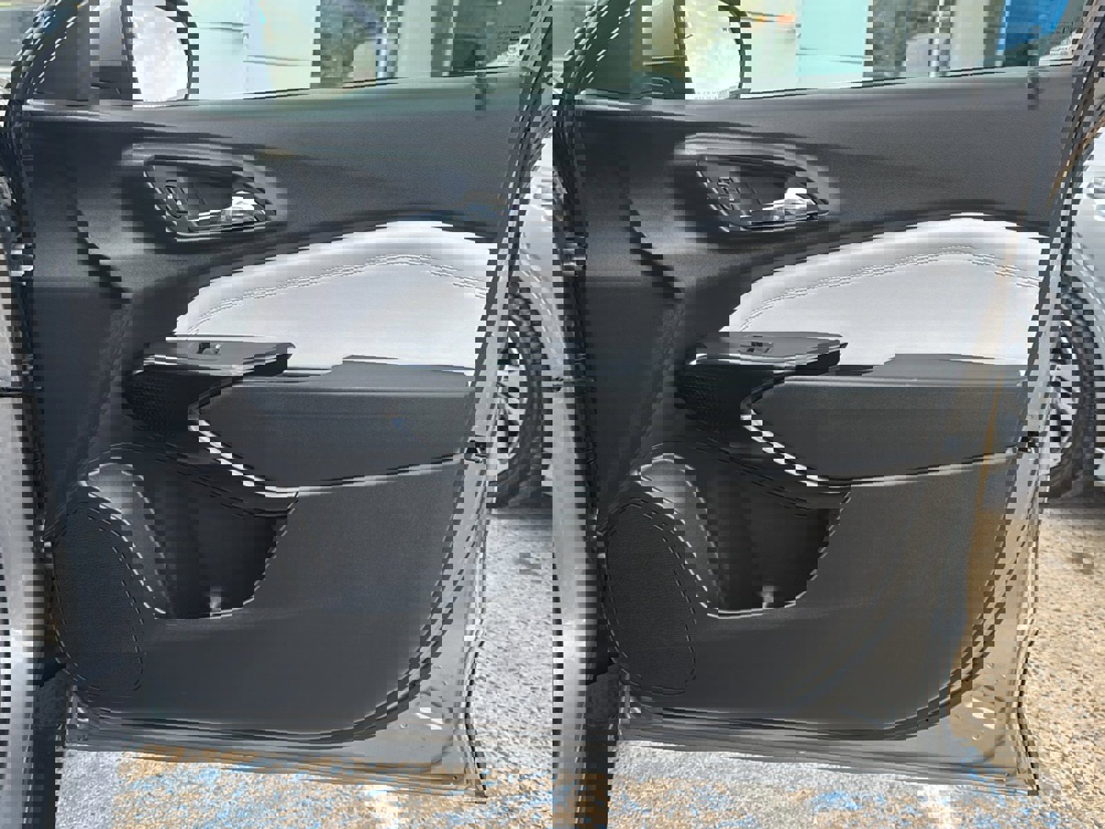 Used 2024 Chevrolet Trax LT w/ Driver Confidence Package image 16