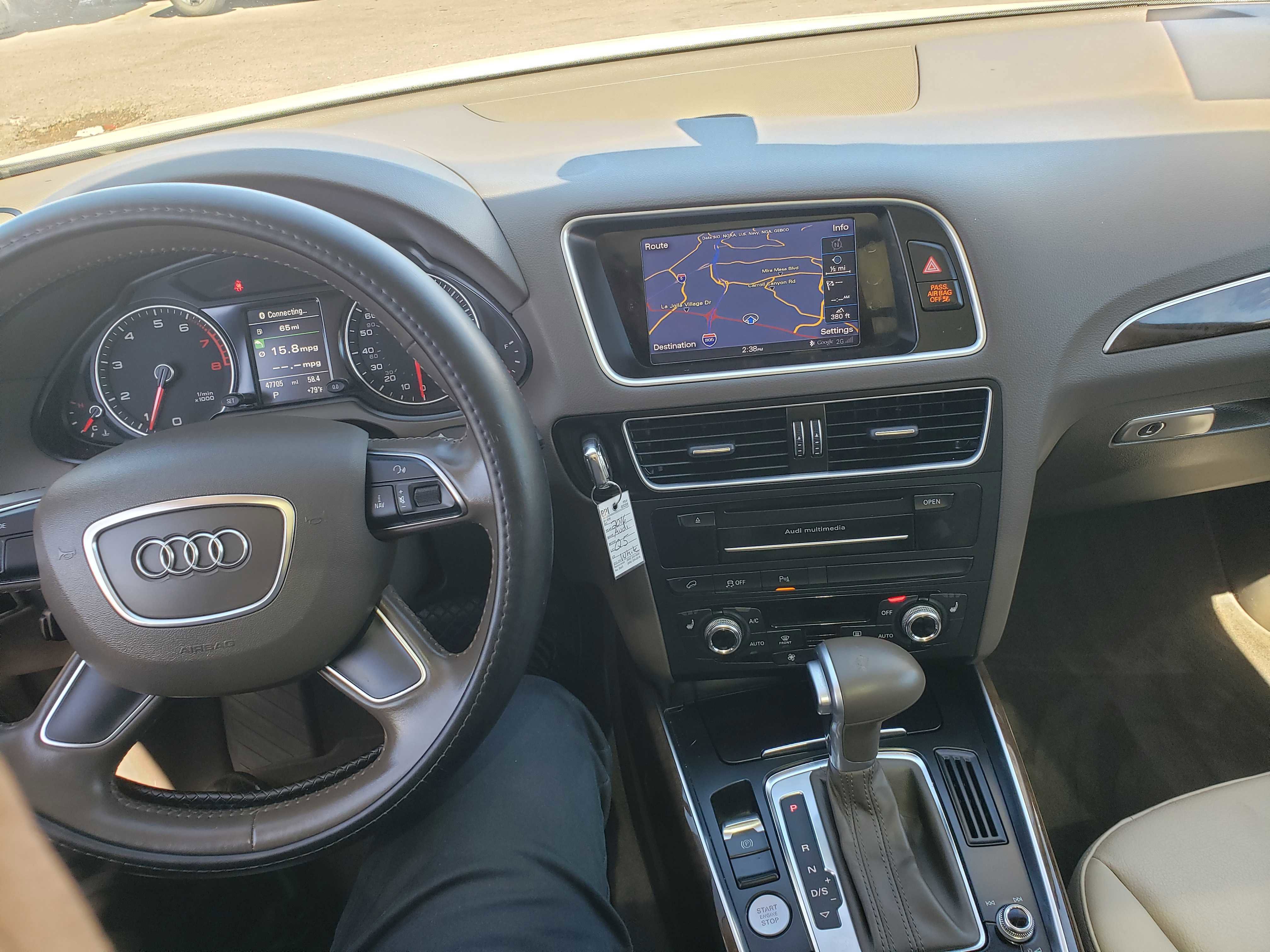 Used 2016 Audi Q5 2.0T Premium Plus w/ Technology Package image 11