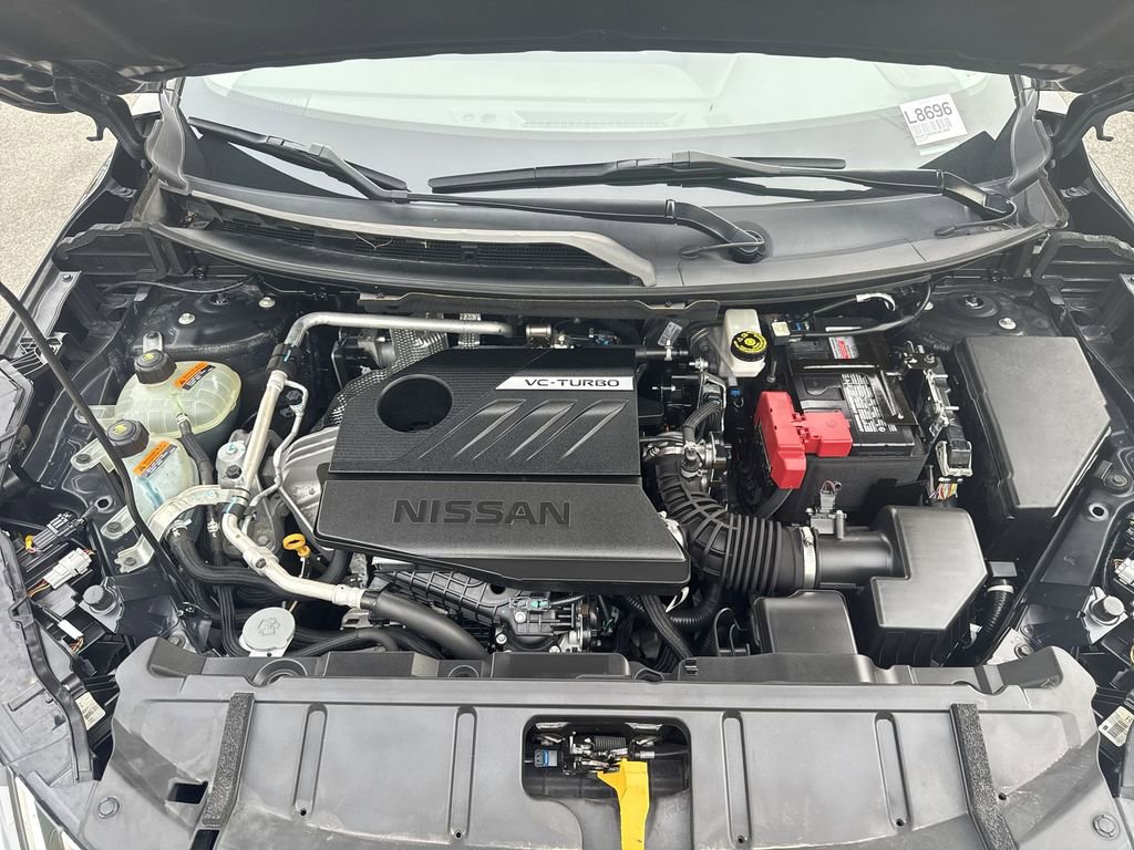 Used 2022 Nissan Rogue SV image 17