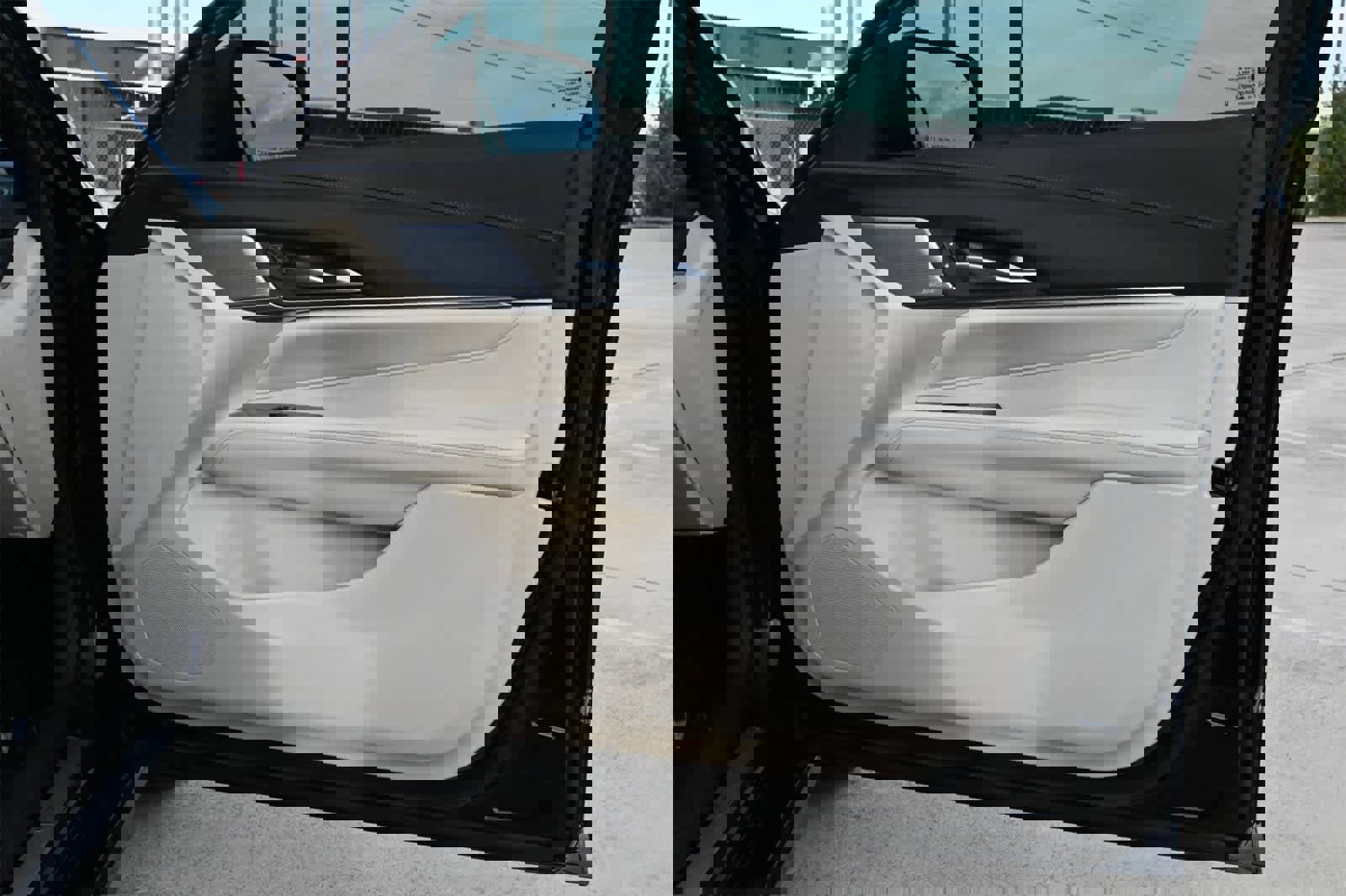 Used 2024 Cadillac CT4 Luxury w/ Sun And Sound Package image 26