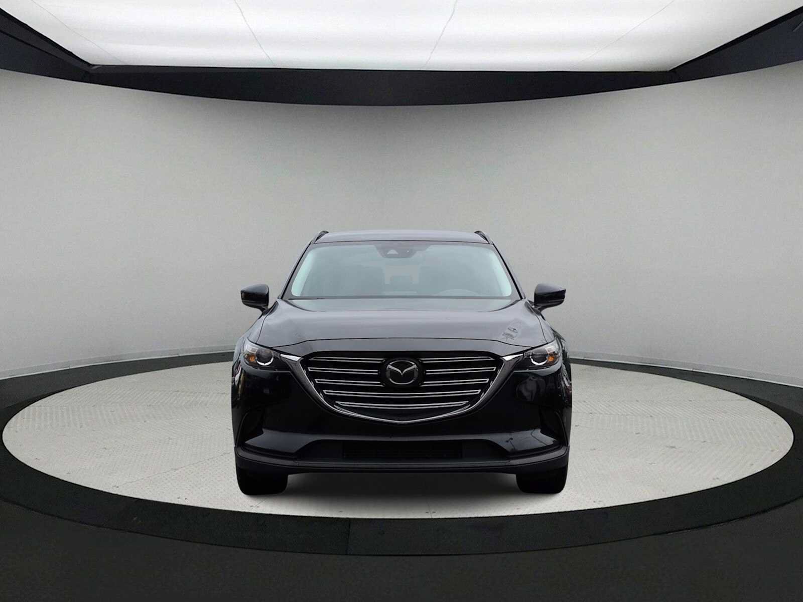 Used 2018 MAZDA CX-9 Touring AWD/4WD image 3