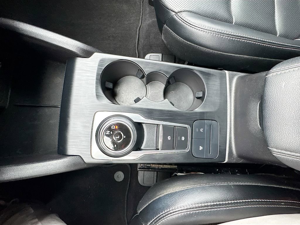 Used 2022 Ford Escape SEL image 26