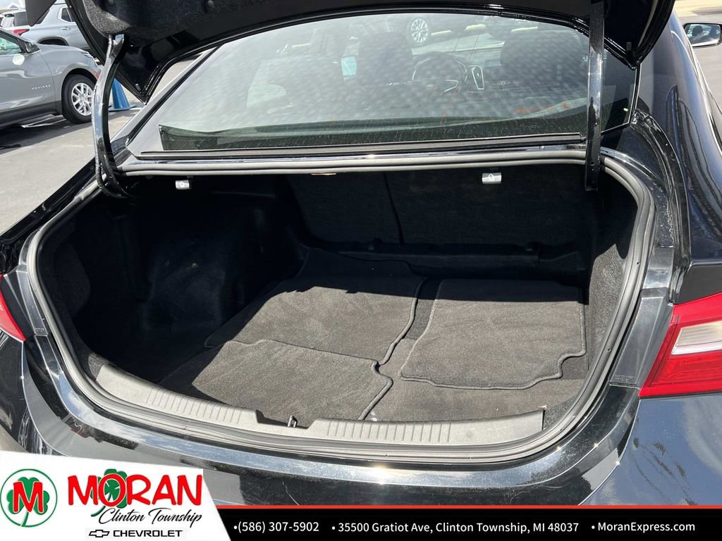 Used 2023 Chevrolet Malibu RS image 11