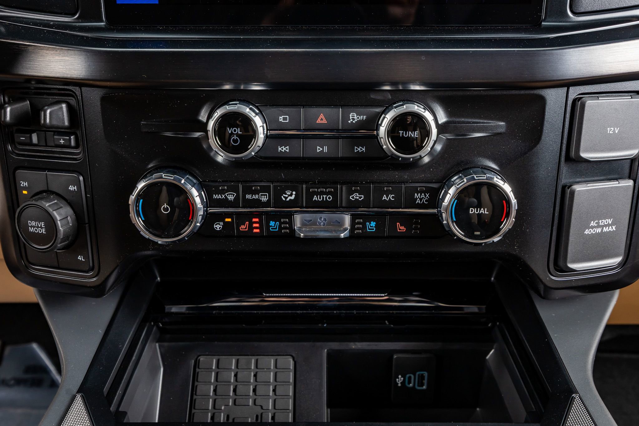 Used 2026 Ford F450 Lariat AWD/4WD image 26