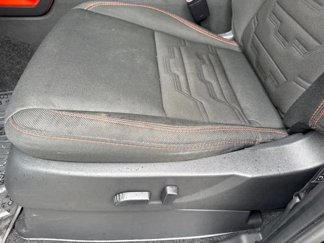 Used 2024 Nissan Frontier PRO-4X w/ Technology Package AWD/4WD image 17