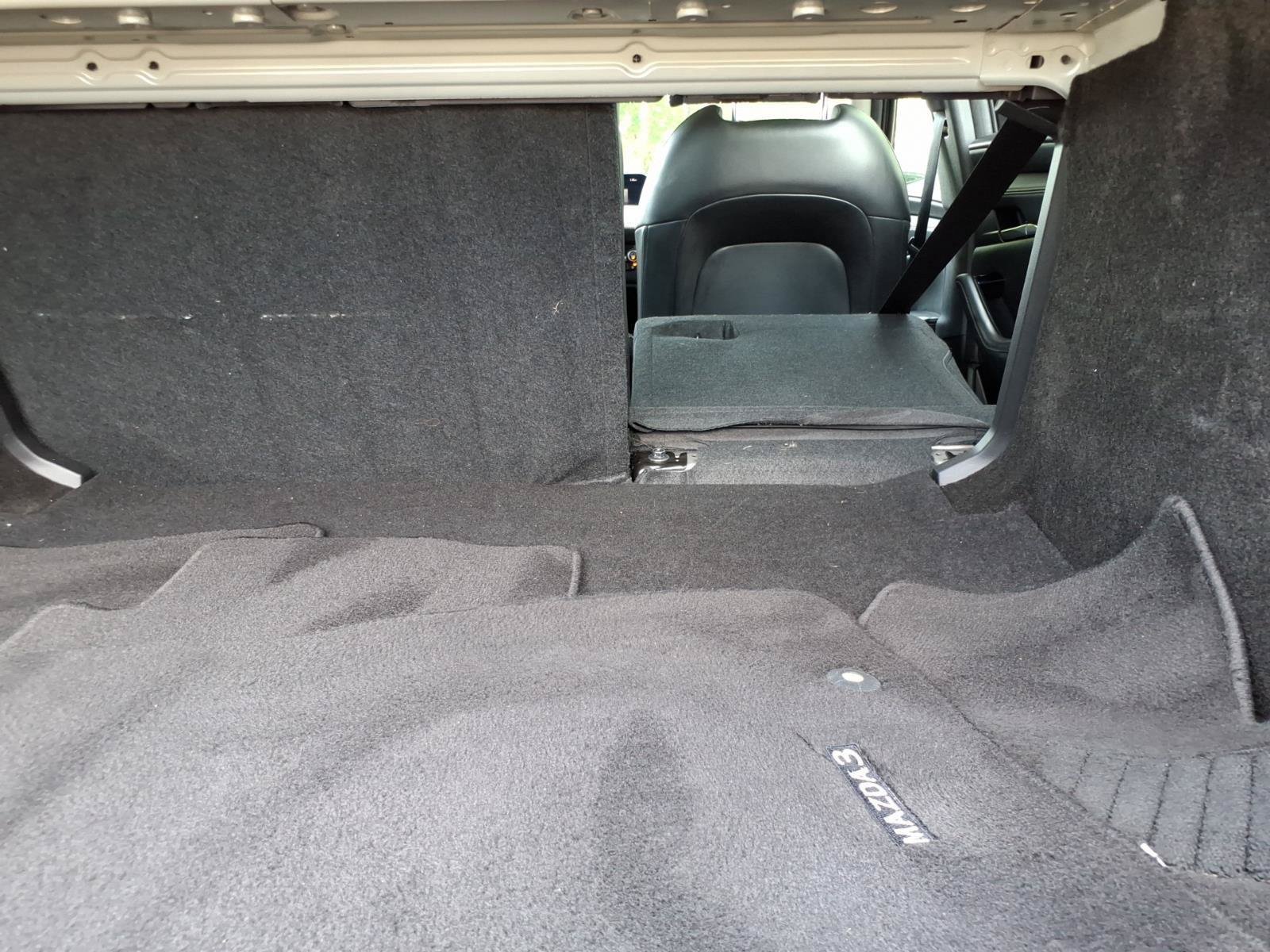 Used 2024 MAZDA MAZDA3 s FWD image 32