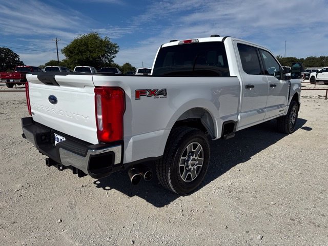 Used 2025 Ford F250 XLT w/ FX4 Off-Road Package AWD/4WD image 5