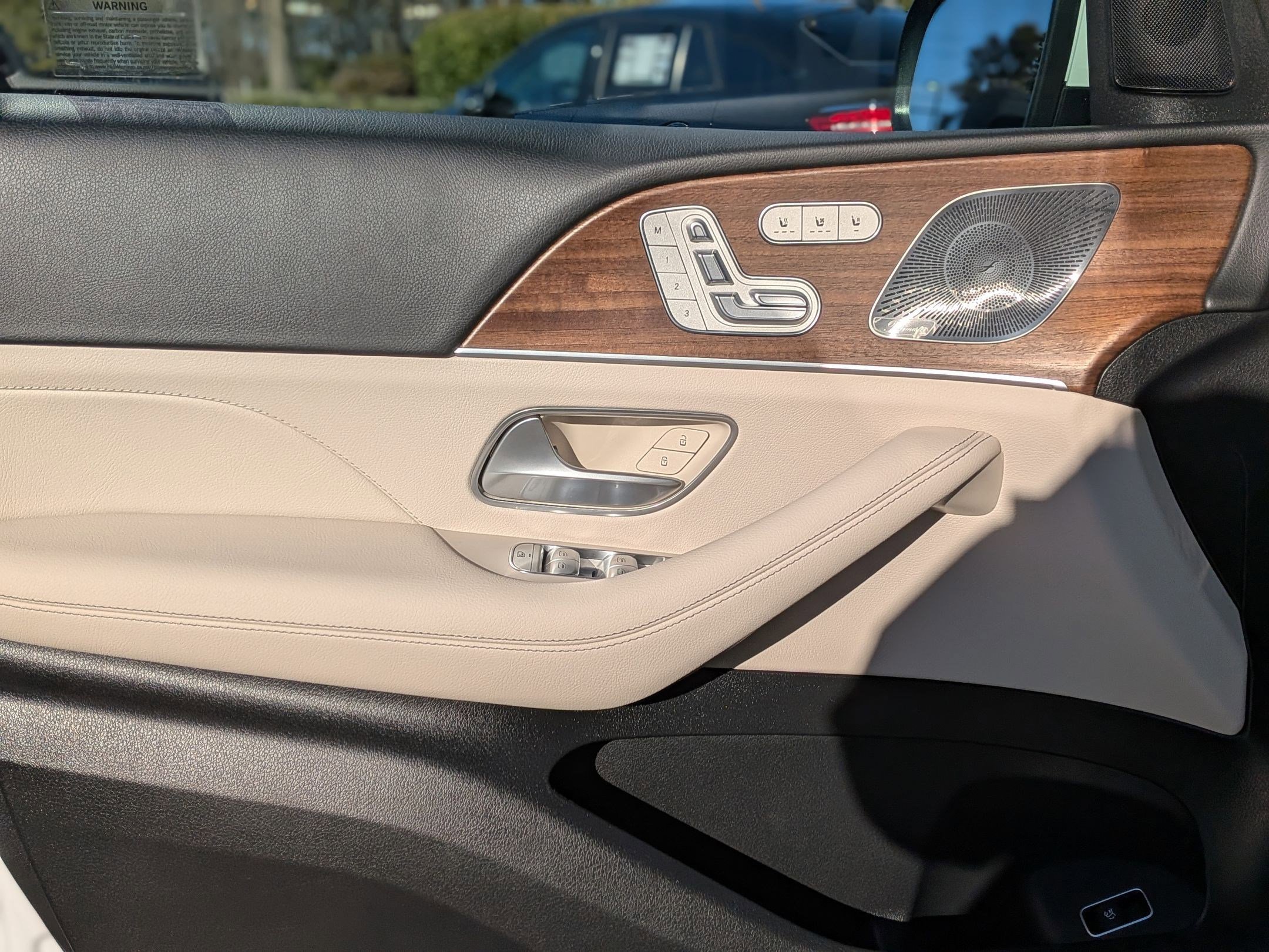 Certified 2025 Mercedes-Benz GLS 450 4MATIC image 12