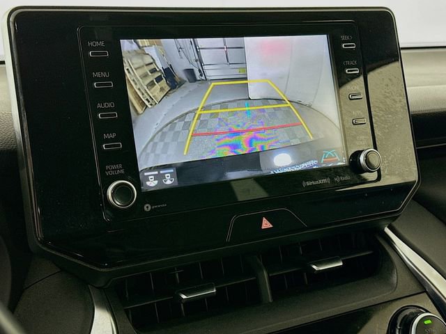 Used 2021 Toyota Venza LE image 13