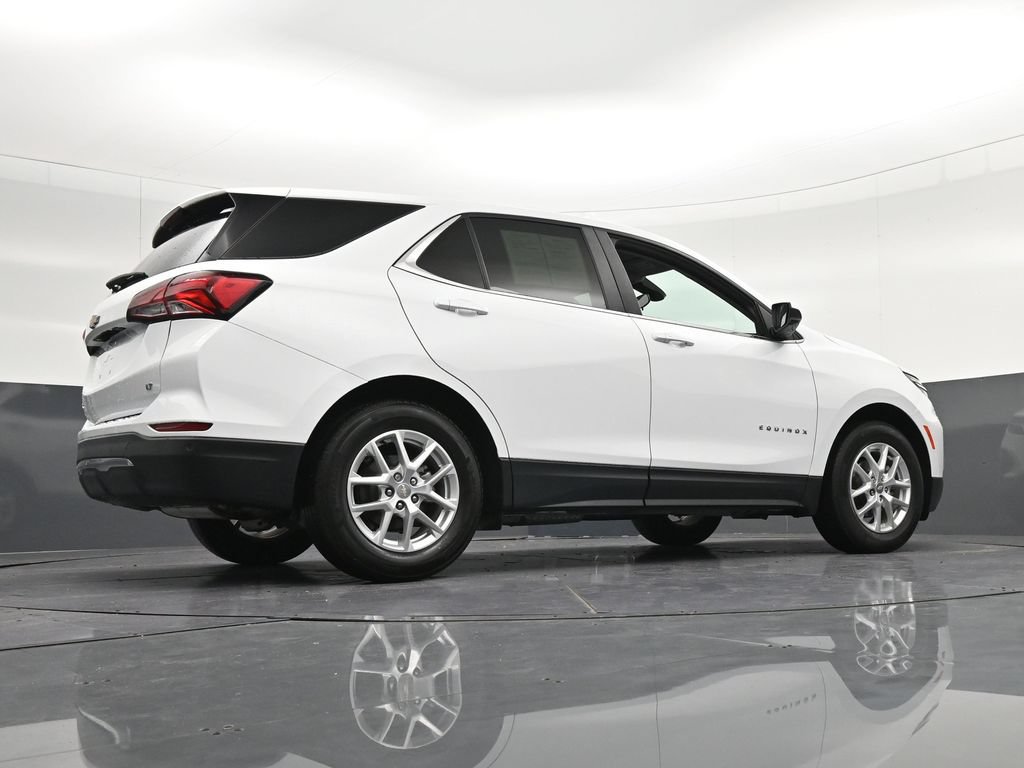 Used 2024 Chevrolet Equinox LT FWD image 19