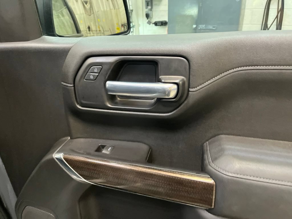 Used 2021 Chevrolet Silverado 1500 LT Trail Boss AWD/4WD image 34
