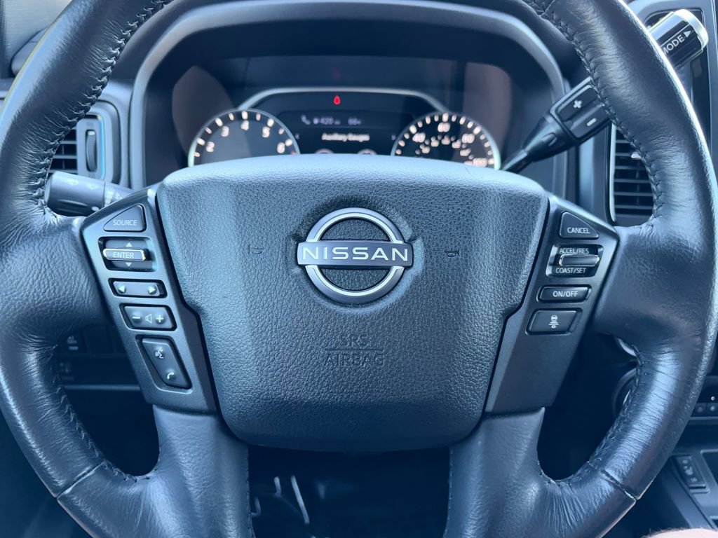 Used 2024 Nissan Titan SV w/ SV Convenience Package AWD/4WD image 11