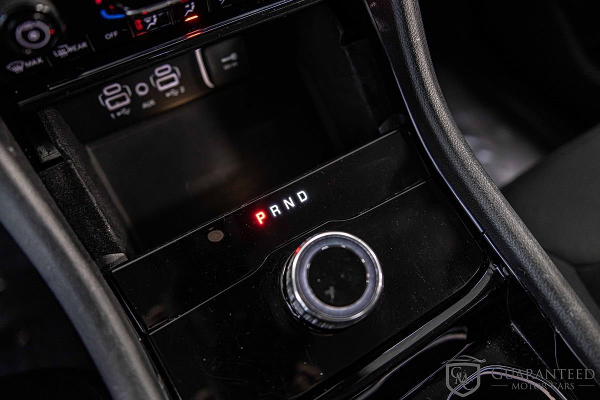 Used 2021 Jeep Grand Cherokee L Laredo w/ Luxury Tech Group I AWD/4WD image 30